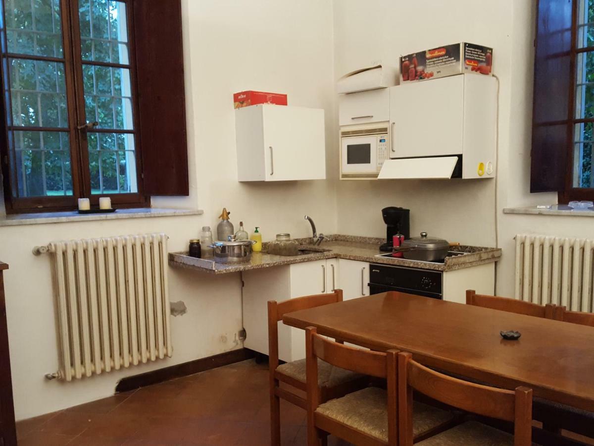 Villa Ghia Appartamento Parme Extérieur photo